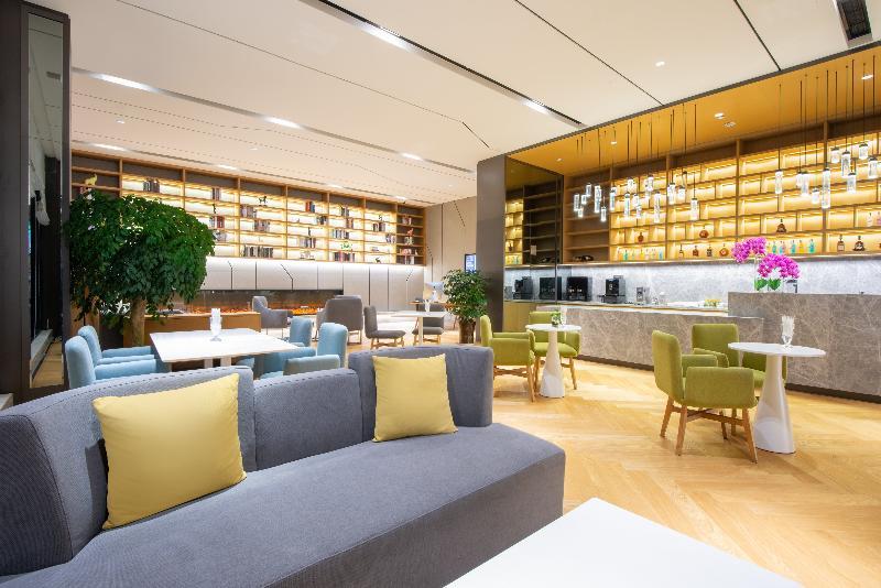 Holiday Inn Express Chengdu Huanhuaxi By Ihg-Near Jinsha Site Musem,Near Wuhou Temple Museum,Welcome Drinks,Free Gym,Free Self-Service Laundry Ченду Екстер'єр фото