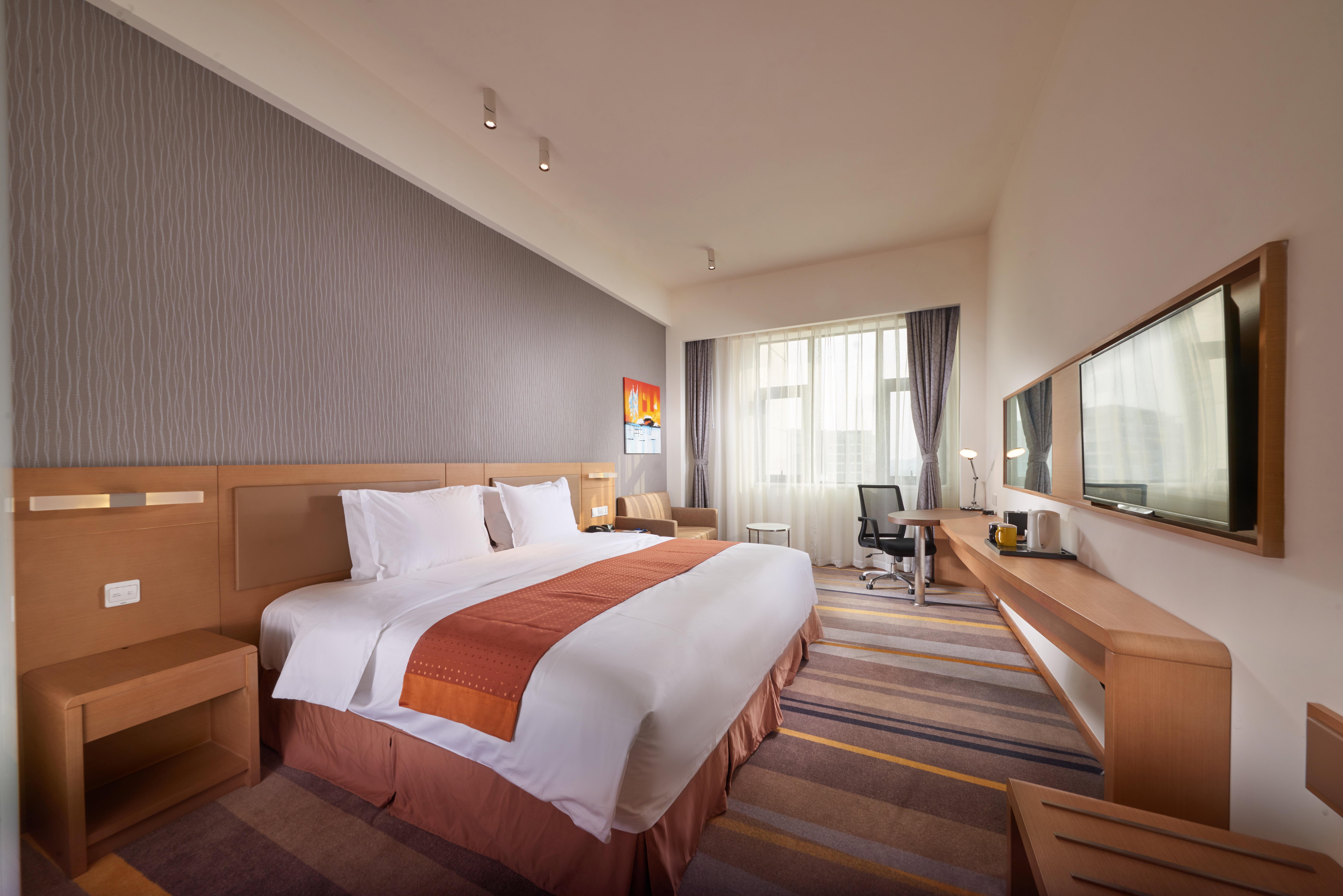 Holiday Inn Express Chengdu Huanhuaxi By Ihg-Near Jinsha Site Musem,Near Wuhou Temple Museum,Welcome Drinks,Free Gym,Free Self-Service Laundry Ченду Екстер'єр фото