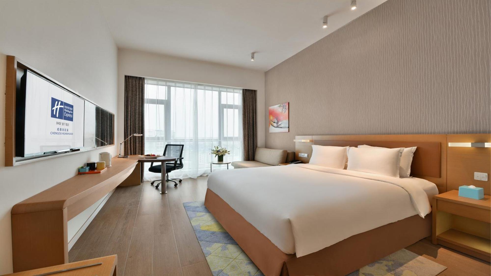 Holiday Inn Express Chengdu Huanhuaxi By Ihg-Near Jinsha Site Musem,Near Wuhou Temple Museum,Welcome Drinks,Free Gym,Free Self-Service Laundry Ченду Екстер'єр фото